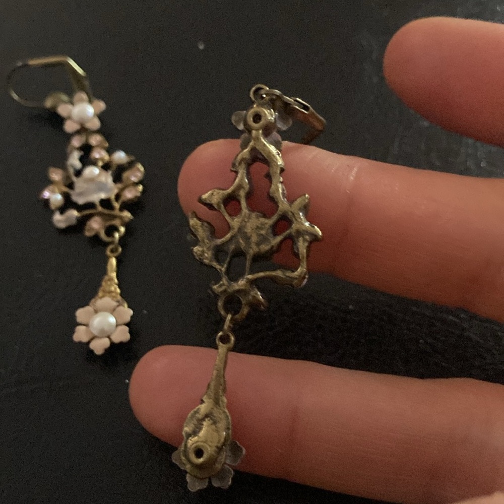 Michel Nejren Pink Crystal Chandelier Fashion Earrings with the pearl - Picture 4 of 5